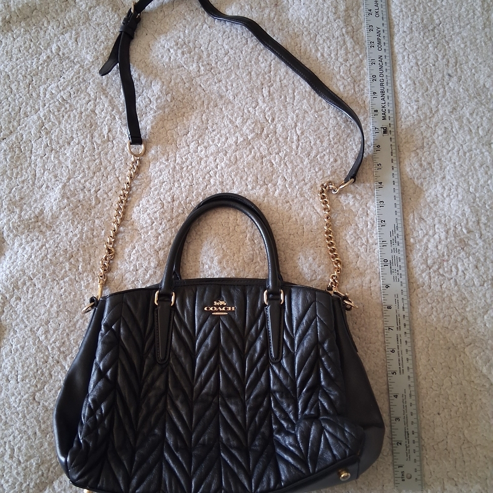 Coach Black Quilted Crossbody Bag with Gold Chain - Picture 5 of 16